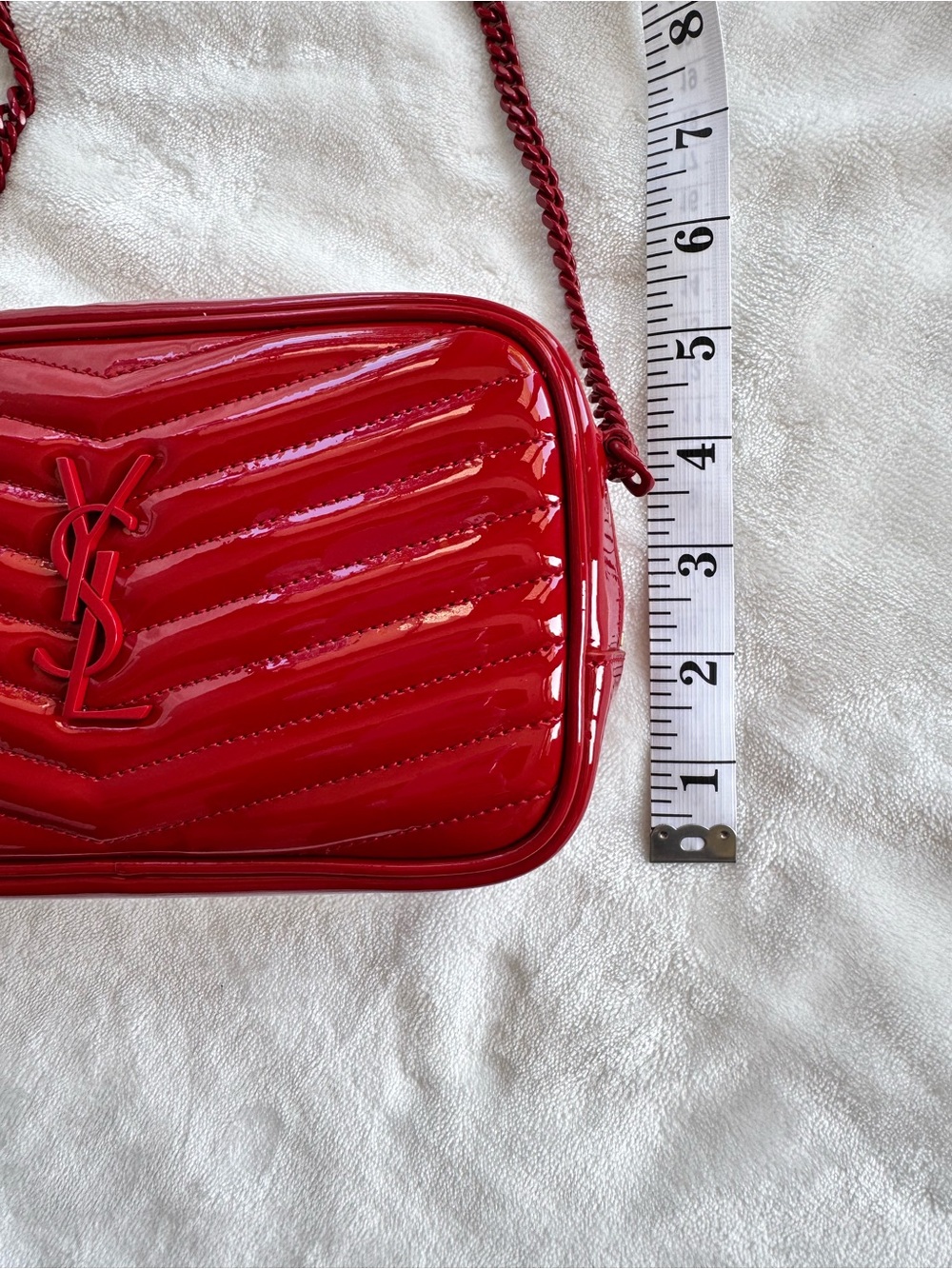 Yves Saint Laurent YSL Chevron Quilted Patent Lou Camera Bag - Picture 6 of 17
